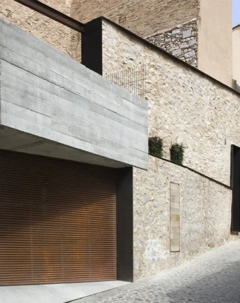 Artistic Space Planning